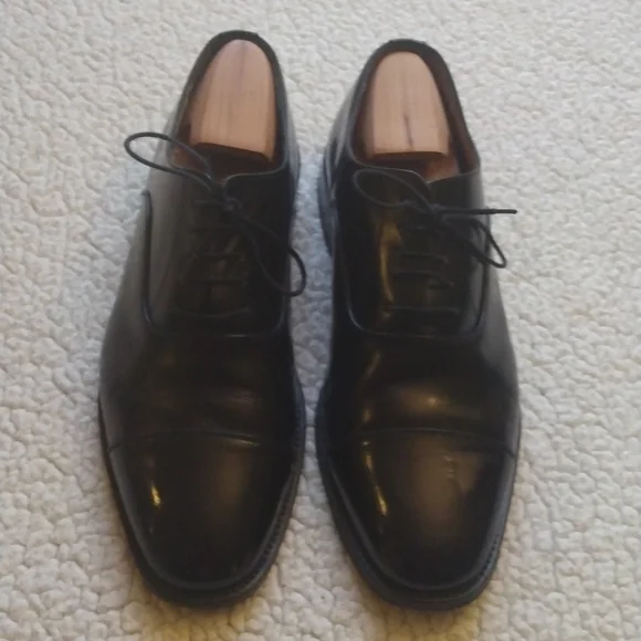 Jones Bootmaker Black Cap Toe Oxford Shoes (Made in England)  10 UK = 11 US Near new-JONES BOOTMAKERS, England, Cap-Toe Oxford: 46E (US  main image 4